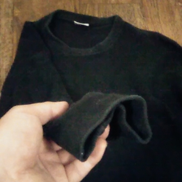 Black long sleeve shirt - Picture 2 of 4